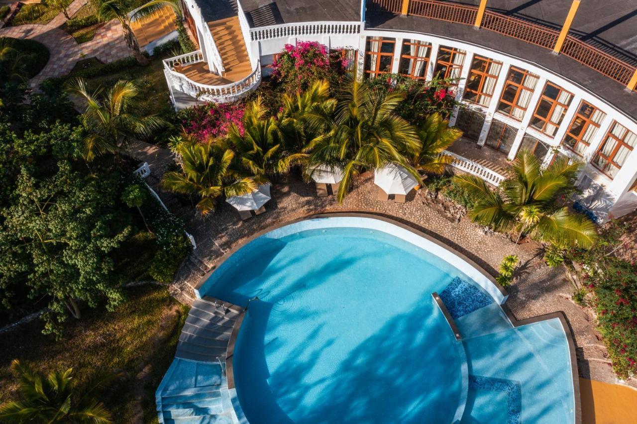 Moja Tuu The Luxury Villas & Nature Retreat Kiwengwa  Ngoại thất bức ảnh