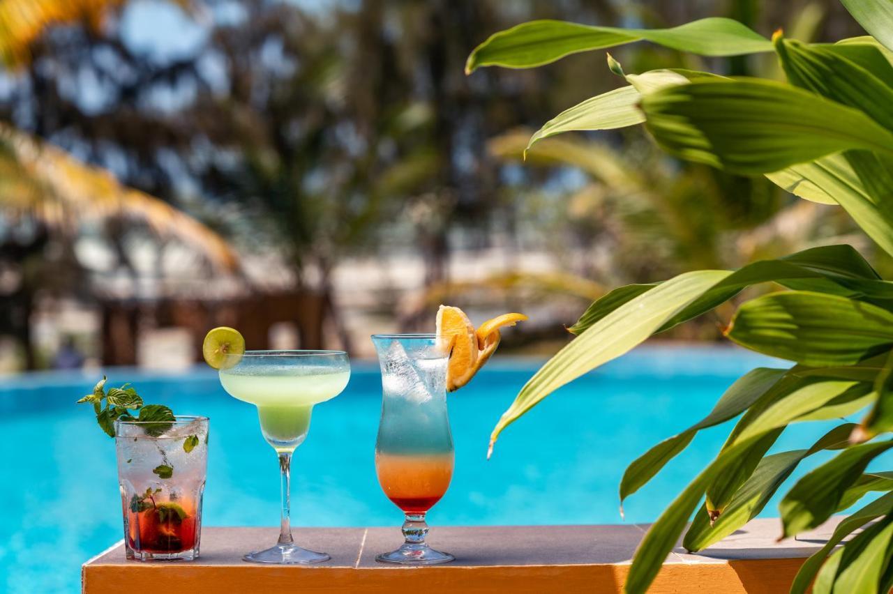 Moja Tuu The Luxury Villas & Nature Retreat Kiwengwa  Ngoại thất bức ảnh